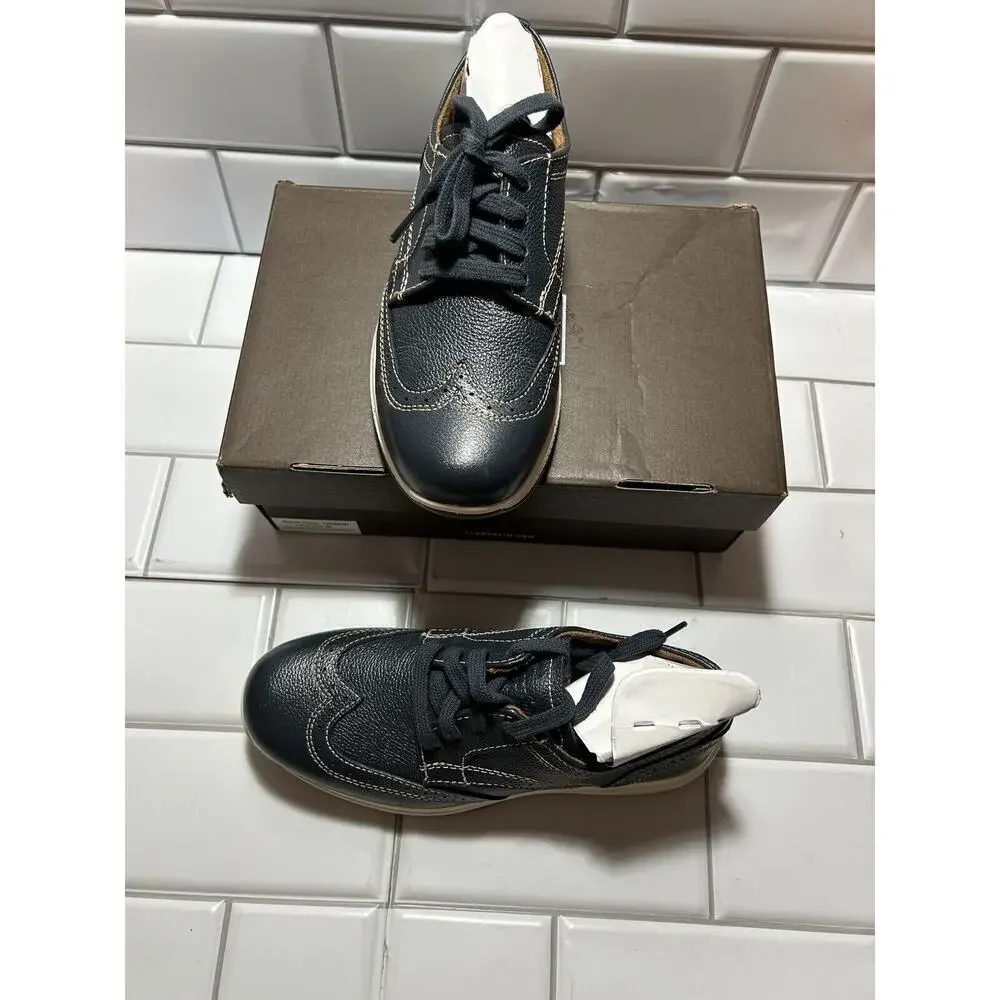 Florsheim Kids Great Lakes Jr Wingtip Oxfords Boys Size 2 1/2 M Navy Blue Laces